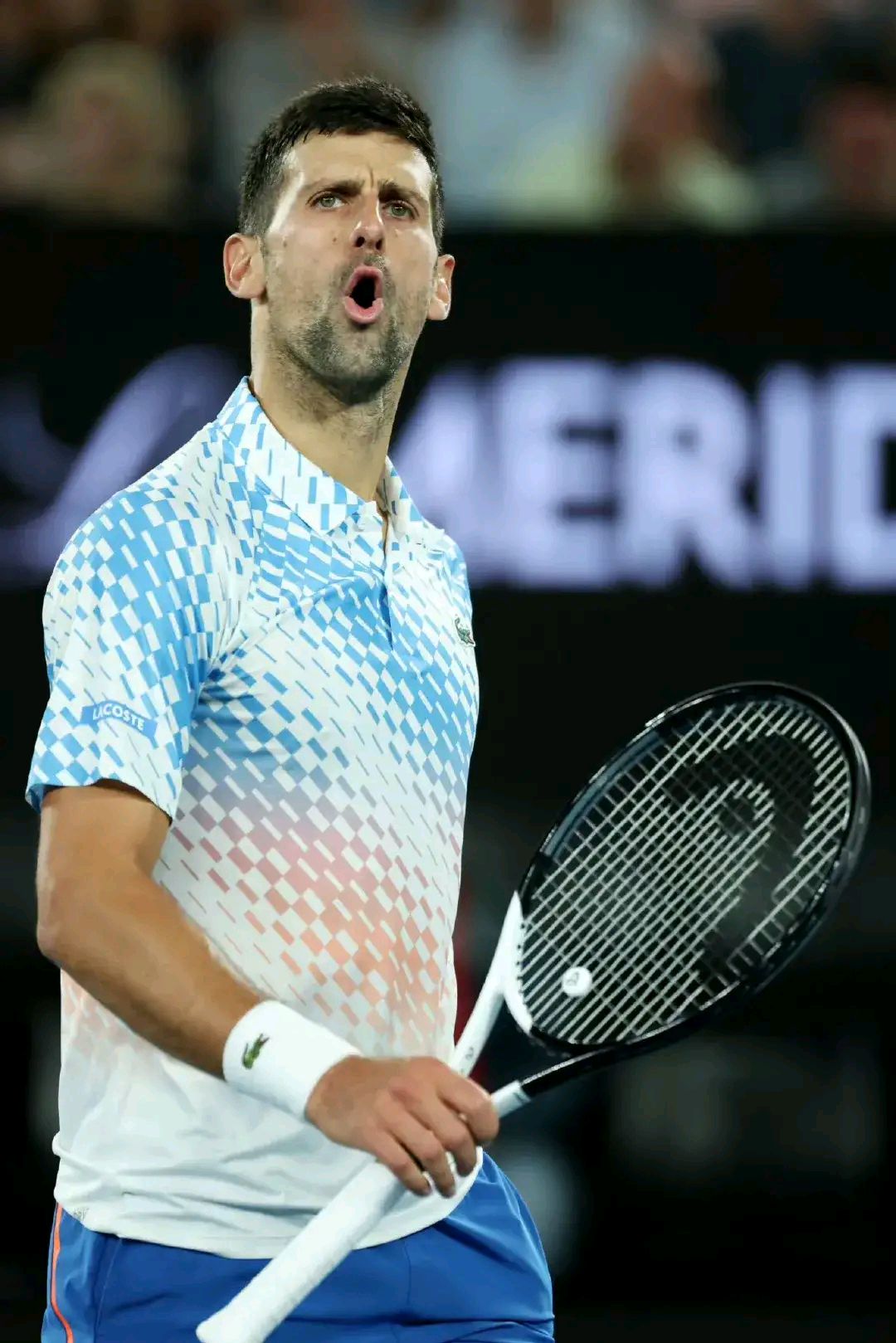 爱游戏ayx官网 德约科维奇在RNG比赛中势不可挡,突破纪录引发热议!