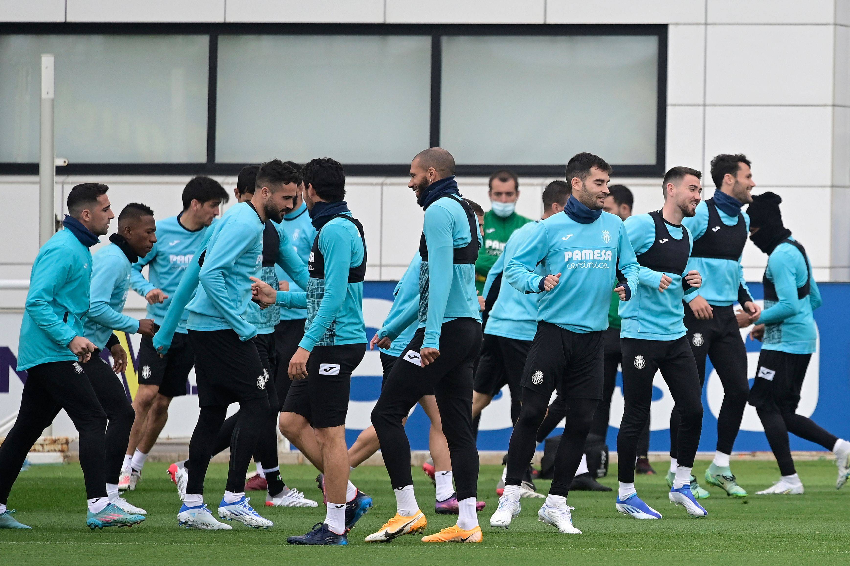 爱游戏电竞赛事推荐关于集结日比利亚雷亚尔备战社区盾,内部沟通细节曝光,引发热议,纪律约束更严格的信息